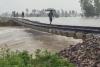 Floods In UP: ਯੂਪੀ 'ਚ ਹੜ੍ਹ ਕਾਰਨ ਲੋਕਾਂ 'ਚ ਹਾਹਾਕਾਰ,16 ਜ਼ਿਲਿਆਂ ਦੇ 2.5 ਲੱਖ ਲੋਕ ਪ੍ਰਭਾਵਿਤ