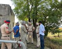 ਡਿਪਟੀ ਕਮਿਸ਼ਨਰ, ਵਧੀਕ ਡਿਪਟੀ ਕਮਿਸ਼ਨਰ ਖੇਤਾਂ 'ਚ ਪੁੱਜੇ ਪਰਾਲੀ ਪ੍ਰਬੰਧਨ ਦਾ ਜਾਇਜ਼ਾ ਲੈਣ