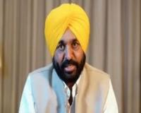 ਪੰਜਾਬ ਦੇ ਮੁੱਖ ਮੰਤਰੀ ਭਗਵੰਤ ਮਾਨ ਦੇ ਇੱਕ 'ਫਰਜ਼ੀ ਵੀਡੀਓ' ਨੂੰ ਲੈ ਕੇ ਚੱਲ ਰਹੇ ਵਿਵਾਦ ਵਿੱਚ ਵੱਡੀ ਕਾਰਵਾਈ ਹੋਈ