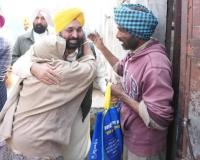 ਹੁਣ ਘਰ-ਘਰ ਪਹੁੰਚੇਗੀ ਖੁਸ਼ਹਾਲੀ! ਮਾਨ ਸਰਕਾਰ ਨੇ 'ਆਟਾ-ਦਾਲ' ਯੋਜਨਾ ਨੂੰ ਬਣਾਇਆ 'ਪੂਰਾ ਰਾਸ਼ਨ ਪੈਕੇਜ