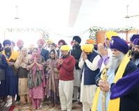 ਭਗਵੰਤ ਮਾਨ ਅਤੇ ਅਰਵਿੰਦ ਕੇਜਰੀਵਾਲ ਨੇ ਸੰਗਤ ਵਿੱਚ ਸ਼ਾਮਲ ਹੋ ਕੇ ਸੂਬੇ ਦੀ ਤਰੱਕੀ ਅਤੇ ਪੰਜਾਬੀਆਂ ਦੀ ਖ਼ੁਸ਼ਹਾਲੀ ਲਈ ਕੀਤੀ ਅਰਦਾਸ