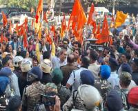 ਬੰਗਲਾਦੇਸ਼ ਵਿੱਚ ਹਿੰਦੂਆਂ ਉੱਤੇ ਹੋ ਰਹੇ ਅੱਤਿਆਚਾਰਾਂ ਵਿਰੁੱਧ ਭਾਰਤ ਦੀਆਂ ਕਈ ਰਾਜਾਂ ਵਿੱਚ ਵਿਰੋਧ ਪ੍ਰਦਰਸ਼ਨ ਹੋ ਰਹੇ ਹਨ