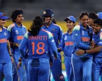 ਭਾਰਤ ਦੀ ਸਟਾਰ ਬੈਡਮਿੰਟਨ ਖਿਡਾਰੀ ਸਾਇਨਾ ਨੇਹਵਾਲ ਨੇ ਪ੍ਰੋਫੈਸ਼ਨਲ ਬੈਡਮਿੰਟਨ ਤੋਂ ਸੰਨਿਆਸ ਲੈਣ ਦੀ ਅਧਿਕਾਰਤ ਪੁਸ਼ਟੀ ਕਰ ਦਿੱਤੀ ਹੈ