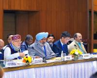 ਵਿੱਤ ਮੰਤਰੀ ਹਰਪਾਲ ਸਿੰਘ ਚੀਮਾ ਨੇ 2025 ਵਿੱਚ ਸਰਹੱਦੀ ਤਣਾਅ ਅਤੇ ਹੜ੍ਹਾਂ ਦੀ ਤਬਾਹੀ ਦੀ ਦੋਹਰੀ ਮਾਰ ਦਾ ਹਵਾਲਾ ਦਿੰਦਿਆਂ ਕੇਂਦਰ ਸਰਕਾਰ ਤੋਂ ਵਿਸ਼ੇਸ਼ ਵਿੱਤੀ ਪੈਕੇਜ ਦੀ ਮੰਗ ਕੀਤੀ