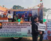 77ਵੇਂ ਗਣਤੰਤਰ ਦਿਵਸ ਮੌਕੇ ਮਾਲੇਰਕੋਟਲਾ ‘ਚ ਵਿਕਾਸ, ਸਿਹਤ, ਸਿੱਖਿਆ, ਨਸ਼ਾ-ਮੁਕਤੀ ਅਤੇ ਖੁਸ਼ਹਾਲੀ ਦੀ ਤਸਵੀਰ ਪੇਸ਼ ਕਰਦੀਆਂ ਸ਼ਾਨਦਾਰ ਝਾਕੀਆਂ ਦਾ ਆਯੋਜਨ