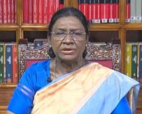 ਰਾਸ਼ਟਰਪਤੀ ਦ੍ਰੋਪਦੀ ਮੁਰਮੂ ਨੇ 2026 ਵਿੱਚ 77ਵੇਂ ਗਣਤੰਤਰ ਦਿਵਸ ਦੀ ਪੂਰਵ ਸੰਧਿਆ 'ਤੇ ਰਾਸ਼ਟਰ ਨੂੰ ਸੰਬੋਧਨ ਕੀਤਾ