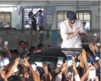 ਸੰਨੀ ਦਿਓਲ ਨੇ ਹਾਲ ਹੀ ਵਿੱਚ ਮੁੰਬਈ ਦੇ ਗੈਟੀ ਗਲੈਕਸੀ ਥੀਏਟਰ ਦਾ ਅਚਾਨਕ ਦੌਰਾ ਕੀਤਾ