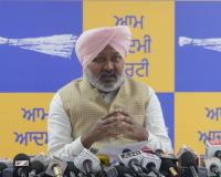 ਭਗਵੰਤ ਮਾਨ ਸਰਕਾਰ ਦੀ 'ਯੁੱਧ ਨਸ਼ਿਆਂ ਵਿਰੁੱਧ' ਰੰਗ ਲਿਆ ਰਹੀ ਹੈ,ਤਸਕਰ ਹੁਣ ਹਰਿਆਣਾ ਨੂੰ ਆਪਣਾ ਨਵਾਂ ਅੱਡਾ ਬਣਾ ਰਹੇ ਹਨ: ਹਰਪਾਲ ਸਿੰਘ ਚੀਮਾ