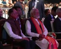 ਪ੍ਰਧਾਨ ਮੰਤਰੀ ਨਰਿੰਦਰ ਮੋਦੀ ਨੇ ਮਲੇਸ਼ੀਆ ਦੀ ਰਾਜਧਾਨੀ ਕੁਆਲਾਲੰਪੁਰ ਵਿੱਚ ਭਾਰਤੀ ਭਾਈਚਾਰੇ ਦੇ ਹਜ਼ਾਰਾਂ ਮੈਂਬਰਾਂ ਨੂੰ ਸੰਬੋਧਨ ਕੀਤਾ