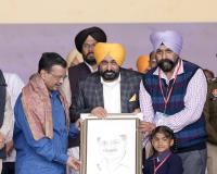 ਅਕਾਲੀ, ਭਾਜਪਾ ਅਤੇ ਕਾਂਗਰਸ ਨੇ ਪੰਜਾਬ ਨੂੰ ਨਸ਼ਿਆਂ ਦੀ ਦਲਦਲ ਵਿੱਚ ਧੱਕਿਆ, ਹੁਣ 