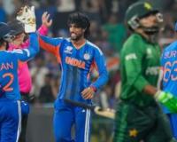 ਕੋਲੰਬੋ ਦੇ ਪ੍ਰੇਮਦਾਸਾ ਸਟੇਡੀਅਮ ਵਿੱਚ ਐਤਵਾਰ ਨੂੰ ਹੋਏ ਟੀ-20 ਵਰਲਡ ਕੱਪ ਮੈਚ ਵਿੱਚ ਭਾਰਤ ਨੇ ਪਾਕਿਸਤਾਨ ਨੂੰ 61 ਦੌੜਾਂ ਦੀ ਕਰਾਰੀ ਹਾਰ ਦਿਤੀ