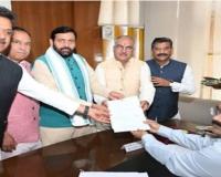 Haryana Rajya Sabha Elections: ਭਾਜਪਾ ਉਮੀਦਵਾਰ ਸੰਜੇ ਭਾਟੀਆ ਨੇ ਨਾਮਜ਼ਦਗੀ ਪੱਤਰ ਦਾਖਲ ਕੀਤਾ, ਸੀਐਮ ਸੈਣੀ ਅਤੇ ਬਰੋਲੀ ਮੌਜੂਦ ਸਨ