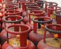 ਚੰਡੀਗੜ੍ਹ ਪ੍ਰਸ਼ਾਸਨ ਨੇ ਹਾਲ ਹੀ ਵਿੱਚ ਰਸੋਈ ਗੈਸ ਦੀ ਕਾਲਾਬਾਜ਼ਾਰੀ ਅਤੇ ਦੁਰਵਰਤੋਂ ਨੂੰ ਰੋਕਣ ਲਈ ਸਖ਼ਤ ਕਾਰਵਾਈ ਸ਼ੁਰੂ ਕੀਤੀ ਹੈ