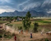 ਦੇਸ਼ ਭਰ ਦੇ ਕਈ ਰਾਜਾਂ ਵਿੱਚ ਮੌਸਮ ਨੇ ਅਚਾਨਕ ਕਰਵਟ,20 ਮਾਰਚ ਤੋਂ ਦੇਸ਼ ਦੇ 19 ਰਾਜਾਂ ਵਿੱਚ ਤੂਫਾਨੀ ਬਾਰਿਸ਼ ਅਤੇ ਤੇਜ਼ ਹਵਾਵਾਂ ਦਾ ਦੌਰ ਸ਼ੁਰੂ ਹੋਵੇਗਾ