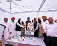 ਆਪ ਆਗੂਆਂ ਨੇ ਕਾਂਸ਼ੀ ਰਾਮ ਜੀ ਨੂੰ ਦਿੱਤੀ ਸ਼ਰਧਾਂਜਲੀ, ਸਮਾਜਿਕ ਨਿਆਂ ਅਤੇ ਸਮਾਨਤਾ ਪ੍ਰਤੀ ਵਚਨਬੱਧਤਾ ਦੁਹਰਾਈ