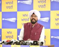 ਕੁਲਦੀਪ ਧਾਲੀਵਾਲ ਦਾ ਸੁਖਬੀਰ ਬਾਦਲ 'ਤੇ ਤਿੱਖਾ ਹਮਲਾ, ਕਿਹਾ- ਗੈਂਗਸਟਰ ਭਜਾਉਣ ਦੀਆਂ ਗੱਲਾਂ ਕਰਨ ਵਾਲੇ ਖੁਦ 'ਗੈਂਗਸਟਰ ਲਿਆਓ ਮੁਹਿੰਮ' ਚਲਾ ਰਹੇ ਹਨ