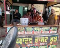 ਫੂਡ ਸੇਫਟੀ ਵਿੰਗ ਵੱਲੋਂ ਵੱਖ-ਵੱਖ ਥਾਵਾਂ 'ਤੇ ਫਾਸਟ ਫੂਡ ਵਿਕਰੇਤਾਵਾਂ ਦੀ ਅਚਨਚੇਤ ਚੈਕਿੰਗ