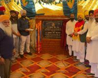 ਅੱਜ ਕੈਬਨਿਟ ਮੰਤਰੀ ਸਰਦਾਰ ਹਰਭਜਨ ਸਿੰਘ ਜੀ ਈ.ਟੀ.ਓ ਜੀ ਵੱਲੋਂ ਪਿੰਡ ਠੱਠੀਆਂ, ਫਤਿਹਪੁਰ ਰਾਜਪੂਤਾਂ, ਨਾਜੋਵਾਲੀ, ਛੀਨਾਂ ਪੱਤੀ ਅਤੇ ਖਾਨਕੋਟ (ਹਲਕਾ ਜੰਡਿਆਲਾ ਗੁਰੂ) ਵਿਖੇ ਸੜਕਾਂ ਦੇ ਸਪੈਸ਼ਲ ਰਿਪੇਅਰ ਦੇ ਕੰਮ ਦਾ ਕੀਤਾ ਉਦਘਾਟਨ