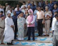 ਉਪ ਰਾਜਪਾਲ ਸੰਧੂ, ਮੁੱਖ ਮੰਤਰੀ ਰੇਖਾ ਗੁਪਤਾ ਨੇ ਮਾਨਸੂਨ ਦੀਆਂ ਤਿਆਰੀਆਂ ਦੀ ਸਮੀਖਿਆ ਕਰਨ ਲਈ ਵਾਸੂਦੇਵ ਘਾਟ ਦਾ ਦੌਰਾ ਕੀਤਾ