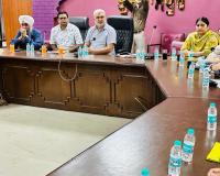 ਕੈਬਨਿਟ ਮੰਤਰੀ ਲਾਲ ਚੰਦ ਕਟਾਰੂਚੱਕ ਵੱਲੋਂ ਮਾਝੇ ਦੇ ਟਰਾਂਸਪੋਰਟਰਾਂ ਅਤੇ ਲੇਬਰ ਠੇਕੇਦਾਰਾਂ ਨਾਲ ਮੀਟਿੰਗ