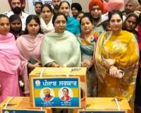 ਪੰਜਾਬ ਸਰਕਾਰ ਵੱਲੋਂ ਅਨੁਸੂਚਿਤ ਜਾਤੀਆਂ ਦੇ ਨੌਜਵਾਨਾਂ ਨੂੰ ਸਵੈ-ਰੁਜ਼ਗਾਰ ਵੱਲ ਪ੍ਰੇਰਿਤ ਕਰਨ ਲਈ 351 ਆਈ.ਟੀ.ਆਈ. ਸਿੱਖਿਆਰਥੀਆਂ ਨੂੰ ਟੂਲ ਕਿੱਟਾਂ ਵੰਡੀਆਂ : ਡਾ. ਬਲਜੀਤ ਕੌਰ