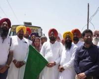ਵਿਧਾਇਕ ਲਾਲਪੁਰਾ ਨੇ ਮੁੱਖ ਮੰਤਰੀ ਤੀਰਥ ਯਾਤਰਾ ਸਕੀਮ ਤਹਿਤ ਬੱਸ ਕੀਤੀ ਰਵਾਨਾ