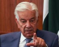 ਪਾਕਿਸਤਾਨ ਦੇ ਰੱਖਿਆ ਮੰਤਰੀ ਖਵਾਜਾ ਆਸਿਫ਼ ਨੇ ਸ਼ਨਿਚਰਵਾਰ ਨੂੰ ਭਾਰਤ ਨੂੰ ਚੇਤਾਵਨੀ ਦਿਤੀ