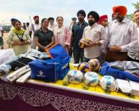 ਵਿਧਾਇਕ ਅਮਰਪਾਲ ਸਿੰਘ ਨੇ ਪਿੰਡ ਚੀਮਾ ਖੁੱਡੀ ਵਿਖੇ ਖੇਡ ਮੈਦਾਨ ਦਾ ਨੀਂਹ ਪੱਥਰ ਰੱਖਿਆ