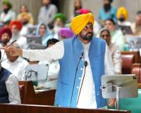 ਮੁੱਖ ਮੰਤਰੀ ਭਗਵੰਤ ਸਿੰਘ ਮਾਨ ਨੇ ਮਜ਼ਦੂਰ ਦਿਵਸ ਮੌਕੇ ਕਿਰਤੀ ਵਰਗ ਨੂੰ ਦਿੱਤਾ ਤੋਹਫਾ, ਘੱਟੋ-ਘੱਟ ਉਜਰਤ ਵਿੱਚ 15 ਫੀਸਦੀ ਵਾਧੇ ਦਾ ਐਲਾਨ