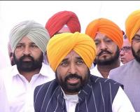 ਦੇਸ਼ ਨੂੰ 'ਵਿਸ਼ਵ ਗੁਰੂ' ਬਣਾਉਣ ਦੀਆਂ ਸ਼ੇਖੀਆਂ ਮਾਰਨ ਵਾਲੇ ਪ੍ਰਧਾਨ ਮੰਤਰੀ ਨੇ ਭਾਰਤ ਨੂੰ 'ਵਿਸ਼ਵ ਚੇਲਾ' ਬਣਾ ਦਿੱਤਾ: ਮੁੱਖ ਮੰਤਰੀ ਭਗਵੰਤ ਸਿੰਘ ਮਾਨ