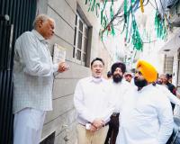 ਹਰਜੋਤ ਸਿੰਘ ਬੈਂਸ ਨੇ ਰਾਤ 1 ਵਜੇ ਅੰਮ੍ਰਿਤਸਰ ਵਿੱਚ ਸਫ਼ਾਈ ਮੁਹਿੰਮ ਦੀ ਕੀਤੀ ਅਗਵਾਈ