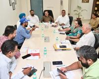 ਚੇਅਰਮੈਨ ਬਾਲ ਮੁਕੰਦ ਸ਼ਰਮਾ ਵੱਲੋਂ ਆਰਟੀਫੀਸ਼ੀਅਲ ਇੰਟੈਲੀਜੈਂਸ ਰਾਹੀਂ ਪੰਜਾਬ ਰਾਜ ਖੁਰਾਕ ਕਮਿਸ਼ਨ ਦੇ ਕੰਮਕਾਜ ਨੂੰ ਮਜ਼ਬੂਤ ਕਰਨ ਸਬੰਧੀ ਏ.ਆਈ. ਮਾਹਿਰ ਨਿਪੁੰਨ ਸਿਆਲ ਨਾਲ ਸੈਸ਼ਨ ਦੀ ਪ੍ਰਧਾਨਗੀ