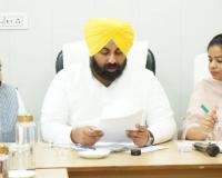 ਹਰਜੋਤ ਸਿੰਘ ਬੈਂਸ ਦੀ ਨਗਰ ਨਿਗਮ ਅਧਿਕਾਰੀਆਂ ਨੂੰ ਹਦਾਇਤ- ਲੁਧਿਆਣਾ ਸ਼ਹਿਰ ਨੂੰ 30 ਜੂਨ ਤੱਕ ਸੜਕਾਂ ਦੇ ਟੋਇਆਂ ਅਤੇ ਮੈਨਹੋਲ ਮੁਕਤ ਬਣਾਇਆ ਜਾਵੇ