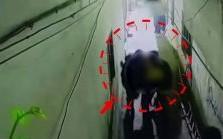 ਜਲੰਧਰ ਵਿਚ ਬੀਤੀ ਰਾਤ ਪੁਲਿਸ ਦੀ ਸੀ.ਆਈ.ਏ ਟੀਮ ਨੇ ਬਦਮਾਸ਼ ਚਿੰਟੂ ਤੇ ਉਸ ਦੇ ਸਾਥੀਆਂ ਦਾ ਐਨਕਾਊਟਰ ਕਰ ਦਿੱਤਾ