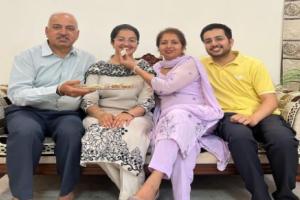 ਚੰਡੀਗੜ੍ਹ ਪੁਲਿਸ ਦੇ ਸਬ-ਇੰਸਪੈਕਟਰ ਦੀ ਧੀ ਡਾ. ਮਨੂ ਵਰਮਾ ਨੇ ਯੂ.ਪੀ.ਐਸ.ਸੀ ਪ੍ਰੀਖਿਆ 'ਚ 434ਵਾਂ ਰੈਂਕ ਹਾਸਲ ਕੀਤਾ