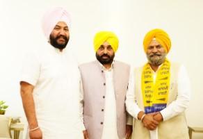 ਸ੍ਰੀ ਮੁਕਤਸਰ ਸਾਹਿਬ ਜ਼ਿਲ੍ਹਾ ਪ੍ਰੀਸ਼ਦ ਦੇ ਸਾਬਕਾ ਚੇਅਰਮੈਨ ਆਮ ਆਦਮੀ ਪਾਰਟੀ ‘ਚ ਸ਼ਾਮਲ