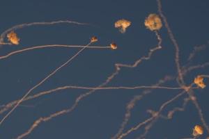 ਲੇਬਨਾਨ ਨੇ ਇਜ਼ਰਾਈਲ ੳੱਤੇ ਹਮਲਾ ਕੀਤਾ,35 ਰਾਕੇਟ,ਮਿਜ਼ਾਈਲਾਂ ਉੱਤਰੀ ਇਜ਼ਰਾਇਲੀ ਸ਼ਹਿਰ ਸਫੇਦ 'ਤੇ ਦਾਗੀਆਂ ਗਈਆਂ