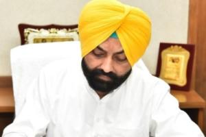 ਪੰਜਾਬ ਦੇ ਪੇਂਡੂ ਵਿਕਾਸ ਅਤੇ ਪੰਚਾਇਤ ਮੰਤਰੀ ਲਾਲਜੀਤ ਸਿੰਘ ਭੁੱਲਰ ਵੱਲੋਂ ਜਨਤਕ ਜ਼ਮੀਨਾਂ ਤੋਂ ਨਾਜਾਇਜ਼ ਕਬਜ਼ੇ ਹਟਵਾਉਣ ਦੇ ਨਿਰਦੇਸ਼