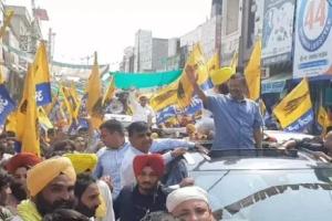 ਹਰਿਆਣਾ 'ਚ ਦਿੱਲੀ ਦੇ ਸਾਬਕਾ ਮੁੱਖ ਮੰਤਰੀ ਅਰਵਿੰਦ ਕੇਜਰੀਵਾਲ ਨੇ ਕਿਹਾ, 'ਮੈਂ ਕਿਸੇ ਸਰਕਾਰ ਅੱਗੇ ਨਹੀਂ ਝੁਕਾਂਗਾ'