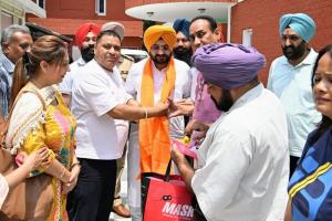 ਆਪ ਸਰਕਾਰ ਦਾ ਵੱਡਾ ਕਦਮ: ਜ਼ਿਲ੍ਹਾ ਪ੍ਰੀਸ਼ਦ ਅਧੀਨ ਪੇਂਡੂ ਡਿਸਪੈਂਸਰੀਆਂ ਵਿੱਚ ਕੰਮ ਕਰਦੇ ਮੁਲਾਜ਼ਮਾਂ ਦੀ ਫੜ੍ਹੀ ਬਾਂਹ