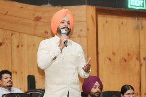 ਪਿਛਲੇ ਤਿੰਨ ਸਾਲਾਂ ਵਿੱਚ ਤਿੰਨ ਤੋਂ ਛੇ ਨੌਕਰੀਆਂ ਲੈਣ ਵਾਲੇ ਨੌਜਵਾਨਾਂ ਵੱਲੋਂ ਕਿਸਮਤ ਬਦਲਣ ਲਈ ਮੁੱਖ ਮੰਤਰੀ ਦੀ ਸ਼ਲਾਘਾ