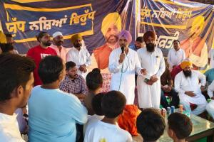 ਯੁੱਧ ਨਸ਼ਿਆਂ ਵਿਰੁੱਧ’ ਮੁਹਿੰਮ ਤਹਿਤ ਹਲਕਾ ਫਿਰੋਜ਼ਪੁਰ ਦਿਹਾਤੀ ਦੇ ਪਿੰਡ ਸਦਰਦੀਨ, ਹੁਸੈਨਸ਼ਾਹ ਵਾਲਾ, ਪੀਰ ਖਾਂ ਸ਼ੇਖ, ਬੈਲਰ, ਮੂਸੇ ਵਾਲਾ ਤੇ ਰੁਕਣ ਸ਼ਾਹ ਵਾਲਾ ਵਿਖੇ ਨਸ਼ਾ ਮੁਕਤੀ ਯਾਤਰਾ ਤਹਿਤ ਲੋਕਾਂ ਨੂੰ ਕੀਤਾ ਗਿਆ ਜਾਗਰੂਕ 