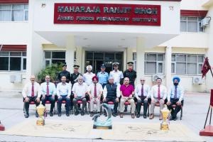 ਮਹਾਰਾਜਾ ਰਣਜੀਤ ਸਿੰਘ ਪ੍ਰੈਪਰੇਟਰੀ ਇੰਸਟੀਚਿਊਟ ਵੱਲੋਂ ਸੰਸਥਾ ਦੇ 24 ਸਾਬਕਾ ਕੈਡਿਟ, 