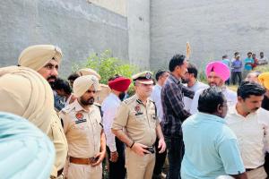 ਮਾਨ ਸਰਕਾਰ ਵੱਲੋਂ ਨਸ਼ਾ ਵਿਰੋਧੀ ਜੰਗ ਦੌਰਾਨ ਸਖ਼ਤ ਕਾਰਵਾਈ: ਨਸ਼ਾ ਤਸਕਰਾਂ ਦੀਆਂ ਗੈਰ-ਕਾਨੂੰਨੀ ਜਾਇਦਾਦਾਂ 'ਤੇ ਇਕ-ਇਕ ਕਰਕੇ ਚਲਾਇਆ ਬੁਲਡੋਜ਼ਰ