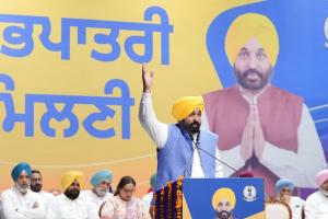 ਪੈਸੇ ਦੀ ਲਾਲਸਾ ਵਿੱਚ ਅਕਾਲੀਆਂ ਨੇ ਐਸ.ਜੀ.ਪੀ.ਸੀ. ਨੂੰ ‘ਸ਼੍ਰੋਮਣੀ ਗੋਲਕ ਪ੍ਰਬੰਧਕ ਕਮੇਟੀ’ ਬਣਾ ਕੇ ਰੱਖ ਦਿੱਤਾ-ਮੁੱਖ ਮੰਤਰੀ