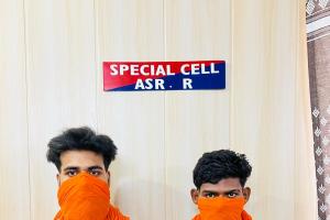  ਪਾਕਿਸਤਾਨ ਆਈ.ਐਸ.ਆਈ. ਨੂੰ ਫੌਜ ਨਾਲ ਸਬੰਧਤ ਸੰਵੇਦਨਸ਼ੀਲ ਡੇਟਾ ਲੀਕ ਕਰਨ ਲਈ ਇੱਕ ਫੌਜੀ ਜਵਾਨ ਤੇ ਉਸਦਾ ਸਾਥੀ ਗ੍ਰਿਫਤਾਰ 