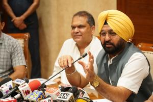 ਮਾਨ ਸਰਕਾਰ ਵੱਲੋਂ ਉਦਯੋਗਿਕ ਕ੍ਰਾਂਤੀ ਤਹਿਤ ਕੀਤੇ 12 ਵਾਅਦਿਆਂ ਵਿੱਚੋਂ 2 ਵਾਅਦੇ ਮਹੀਨੇ ਤੋਂ ਵੀ ਘੱਟ ਸਮੇਂ 'ਚ ਪੂਰੇ