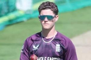 ਇੰਗਲੈਂਡ ਨੇ 17 ਸਤੰਬਰ ਤੋਂ ਆਇਰਲੈਂਡ ਵਿਰੁੱਧ ਸ਼ੁਰੂ ਹੋਣ ਵਾਲੀ ਤਿੰਨ ਮੈਚਾਂ ਦੀ ਟੀ-20 ਅੰਤਰਰਾਸ਼ਟਰੀ ਲੜੀ ਲਈ ਆਪਣੀ ਟੀਮ ਦਾ ਐਲਾਨ ਕਰ ਦਿੱਤਾ