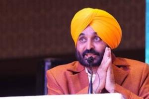  ਮੁੱਖ ਮੰਤਰੀ ਨੇ ਸੂਬੇ ਵਿੱਚ 125 ਕਰੋੜ ਰੁਪਏ ਦੀ ਲਾਗਤ ਨਾਲ ਬਣਨ ਵਾਲੇ 500 ਆਧੁਨਿਕ ਪੰਚਾਇਤ ਘਰਾਂ ਅਤੇ ਆਮ ਸੇਵਾ ਕੇਂਦਰਾਂ ਦਾ ਨੀਂਹ ਪੱਥਰ ਰੱਖਿਆ