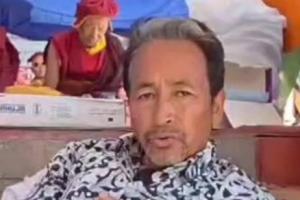  ਕੇਂਦਰ ਸਰਕਾਰ ਨੇ ਸੋਨਮ ਵਾਂਗਚੁਕ ਦੇ NGO ਦਾ ਲਾਇਸੈਂਸ ਰੱਦ ਕਰ ਦਿੱਤਾ ਹੈ,ਗ੍ਰਹਿ ਮੰਤਰਾਲੇ ਨੇ ਇਹ ਕਾਰਵਾਈ ਲੇਹ ਹਿੰਸਾ ਤੋਂ ਬਾਅਦ ਕੀਤੀ 